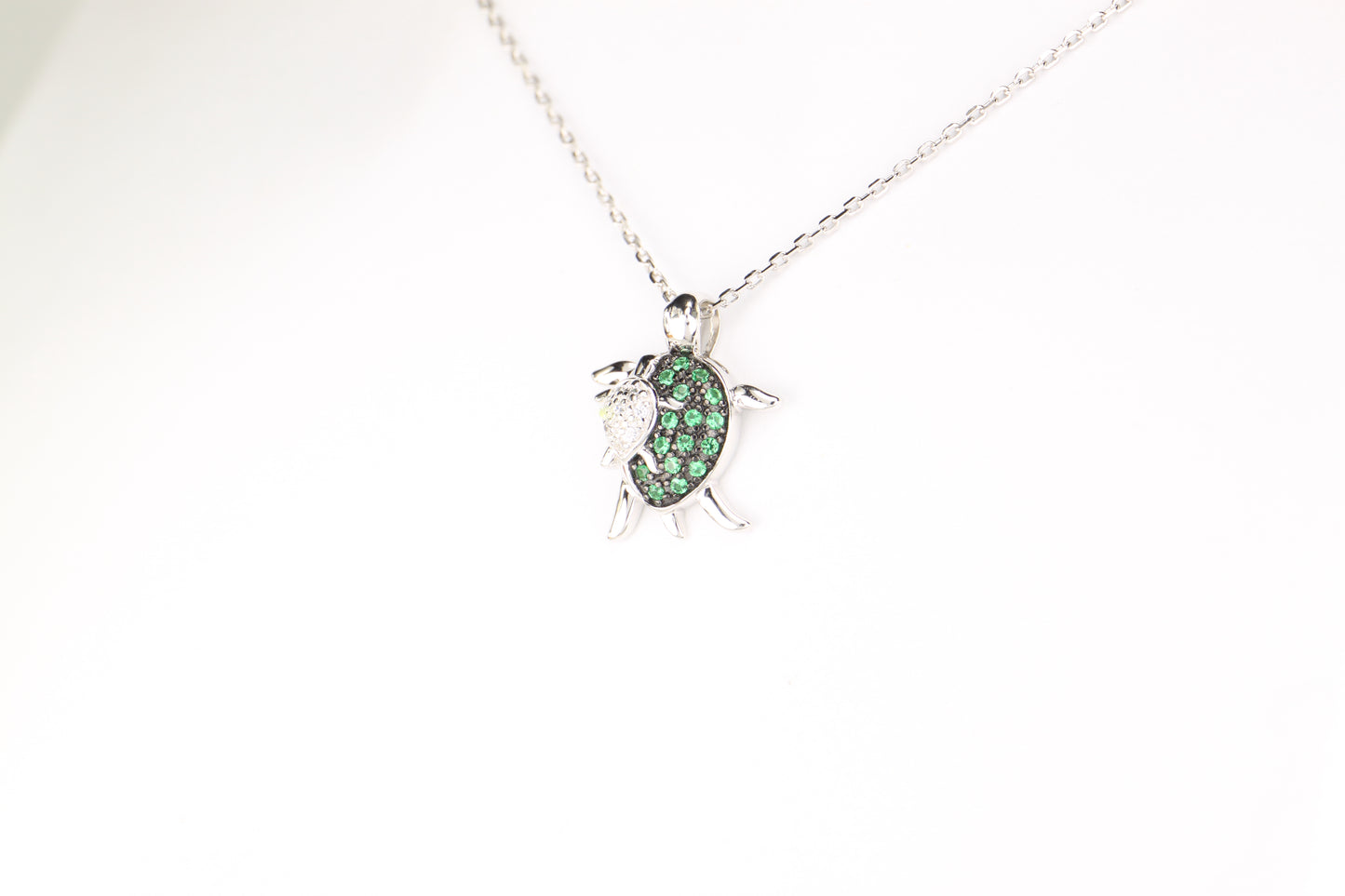 Sterling Silver Turtle Necklace